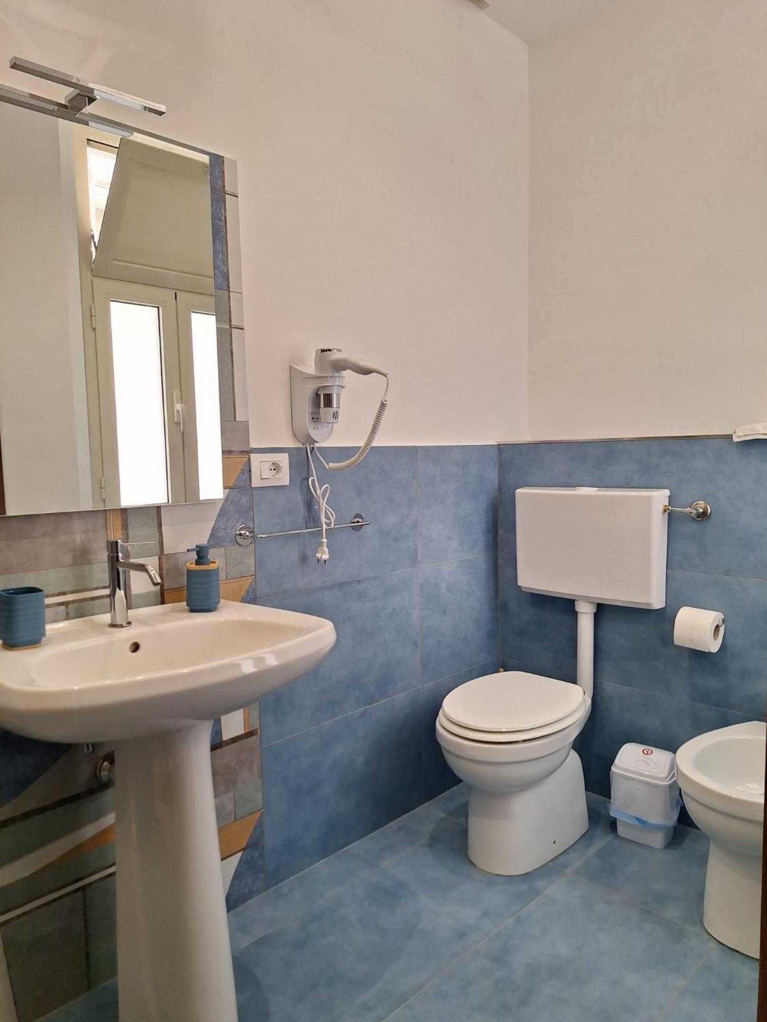 B&B Onda Marina Villa Bellini Catania Centro Exterior photo