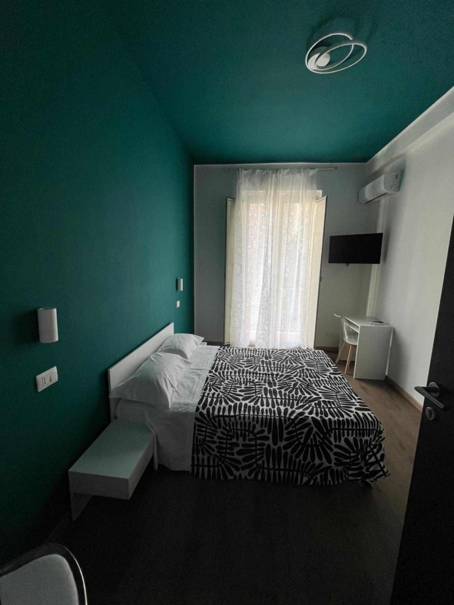 B&B Onda Marina Villa Bellini Catania Centro Exterior photo