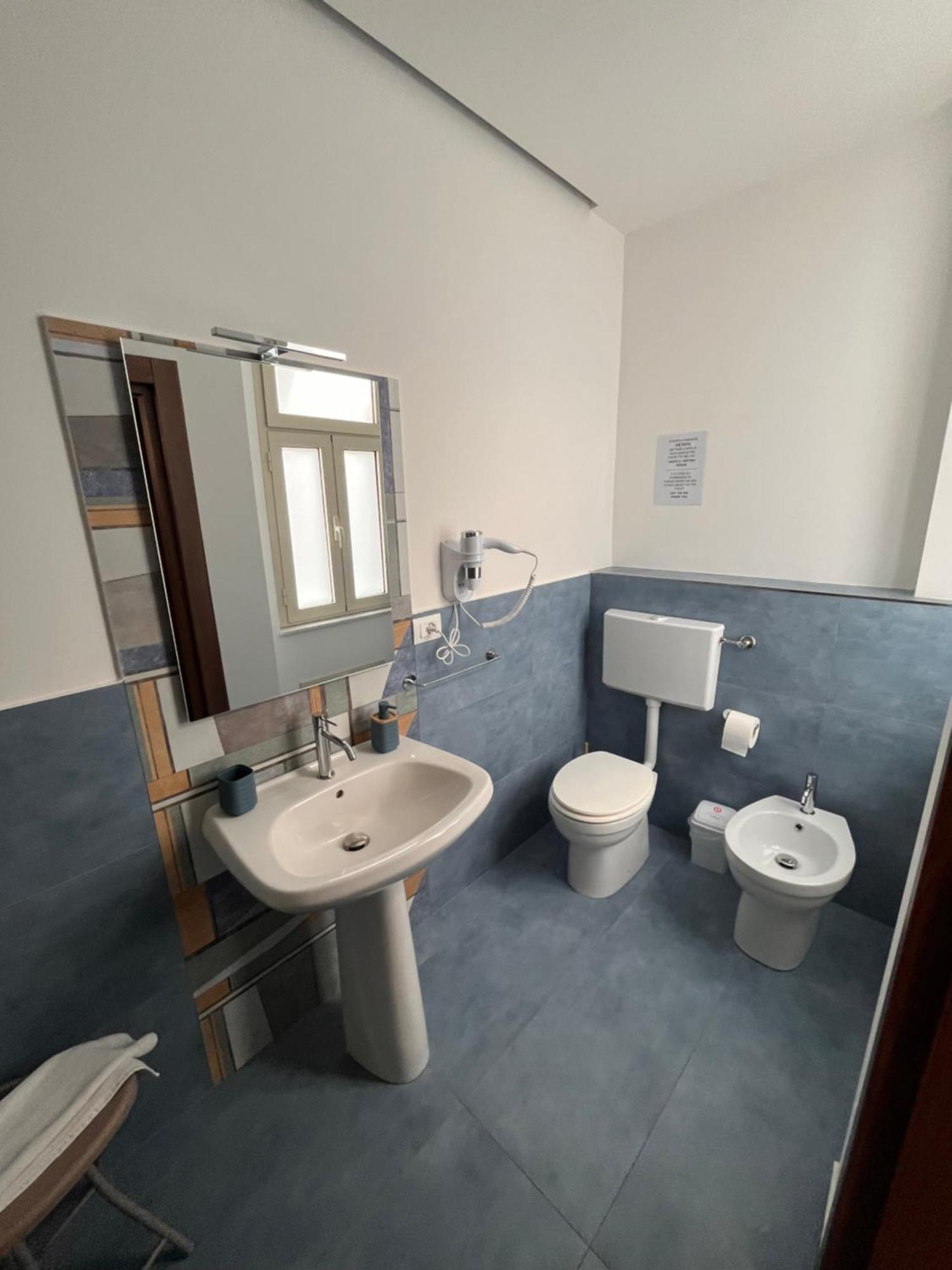 B&B Onda Marina Villa Bellini Catania Centro Exterior photo